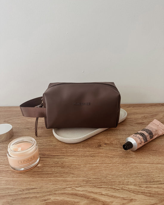 Xena Cosmetic Case - Chocolate