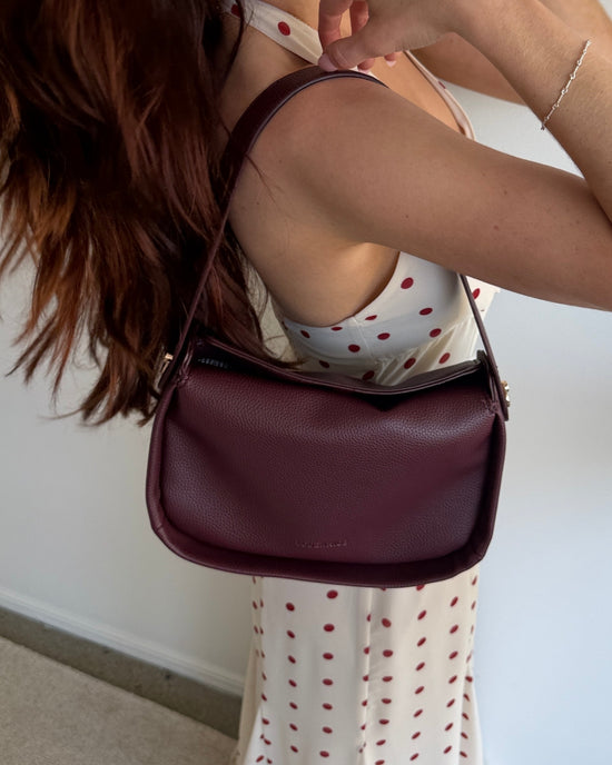 Maddie Shoulder Bag - Burgundy