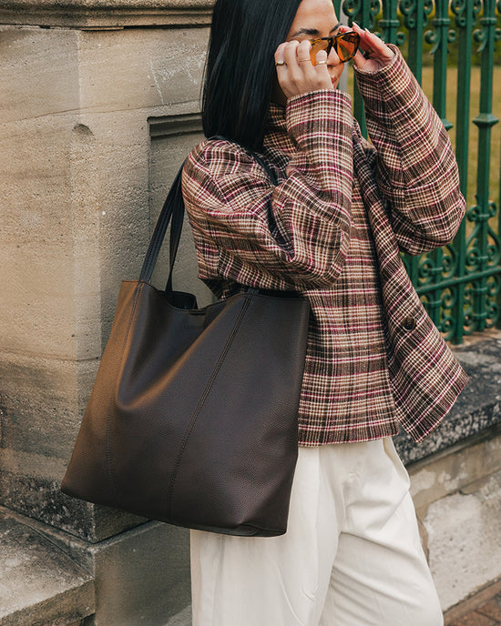 Colby Tote Bag - Chocolate