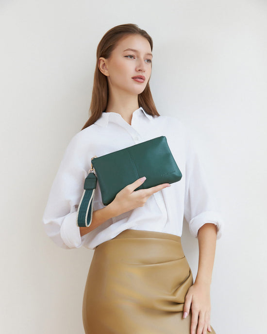 Mimi Clutch - Forest Green